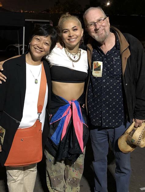 hayley kiyoko parents